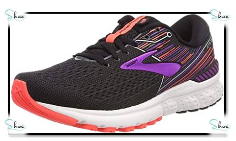 Best nursing shoes for wide feet