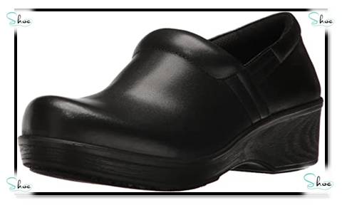 all black leather nursing shoes